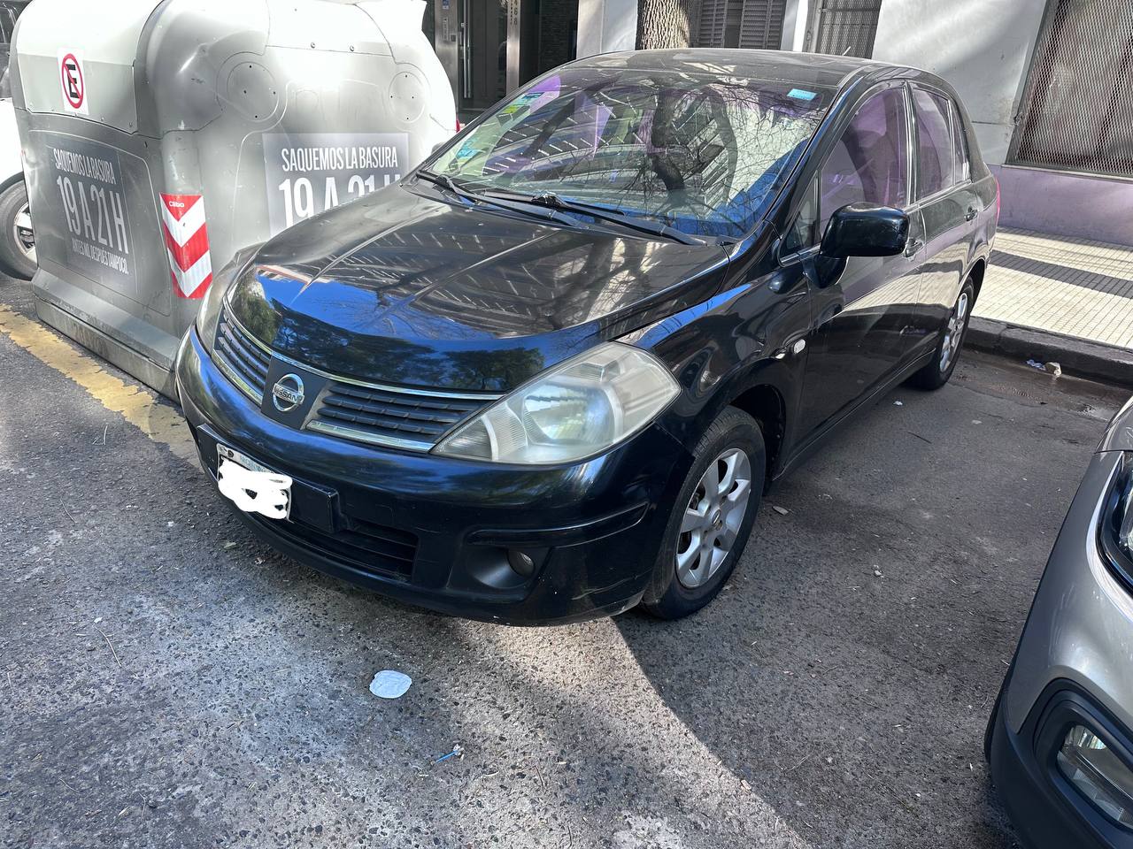 Nissan Tiida Tekna 2009