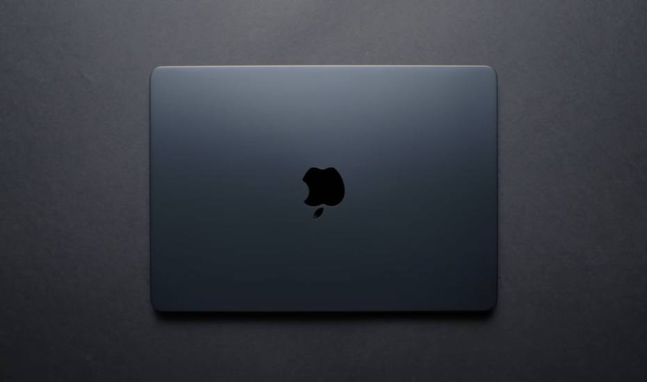 MacBook Air 13” M5 — 16GB / 512GB