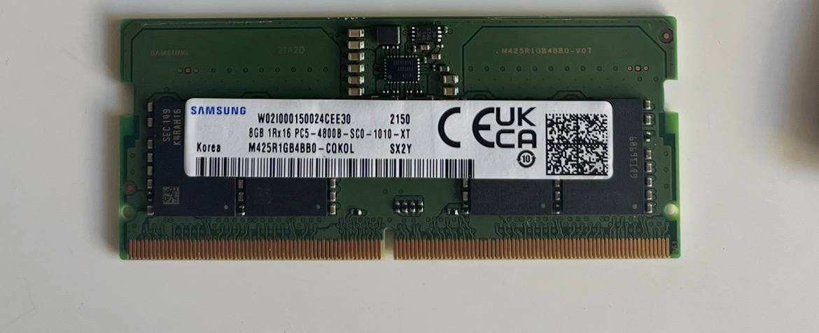 Оперативная память в ноутбук💻 2шт по 8GB