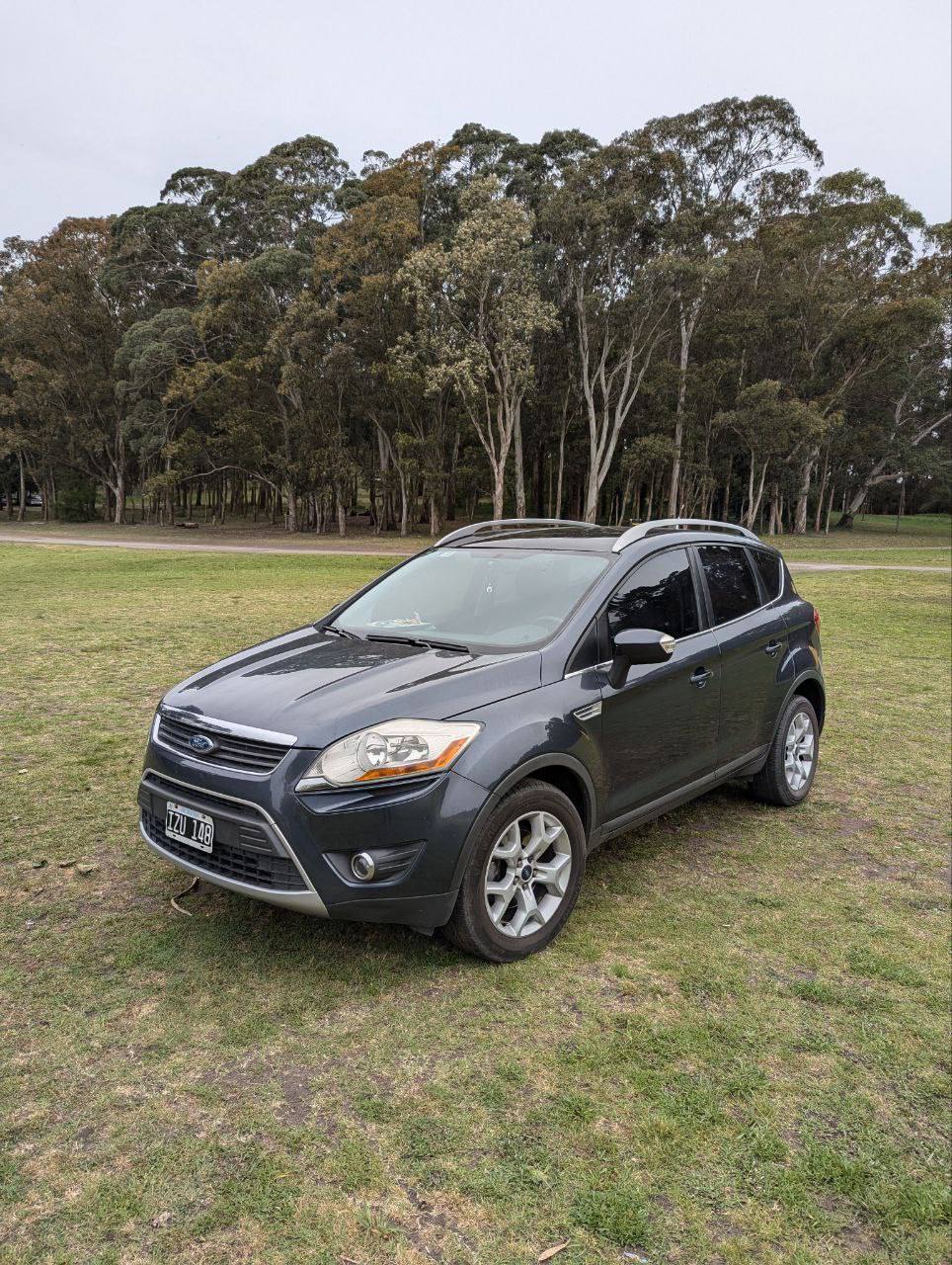 Ford Kuga 2.5 Durashift 4WD Titanium Auto, 200 л.с