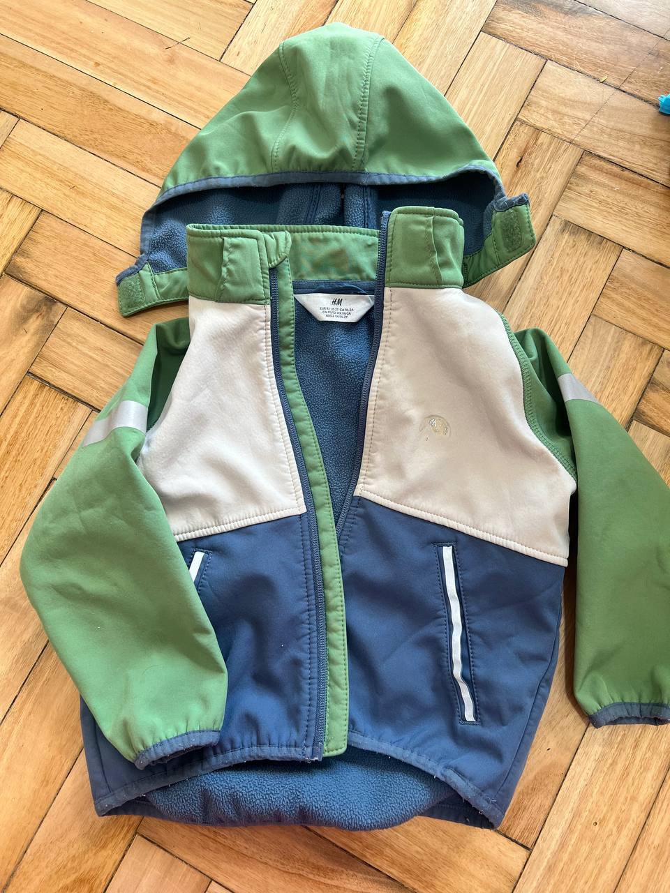 Куртка-софтшелл H&M, размер 92, 1,5-2 года