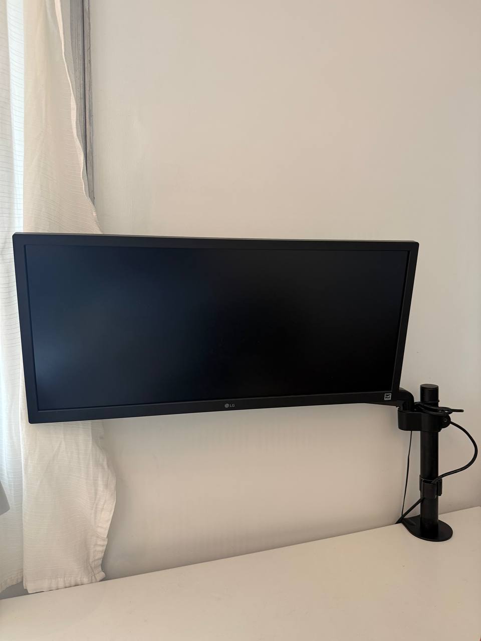 Монитор LG 26” UltraWide 75Hz Full HD IPS HDR10 FreeSync 26WQ500-B