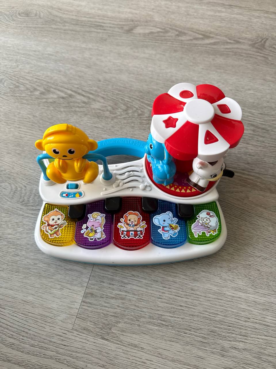 Музыкальная игрушка . Палермо Сохо