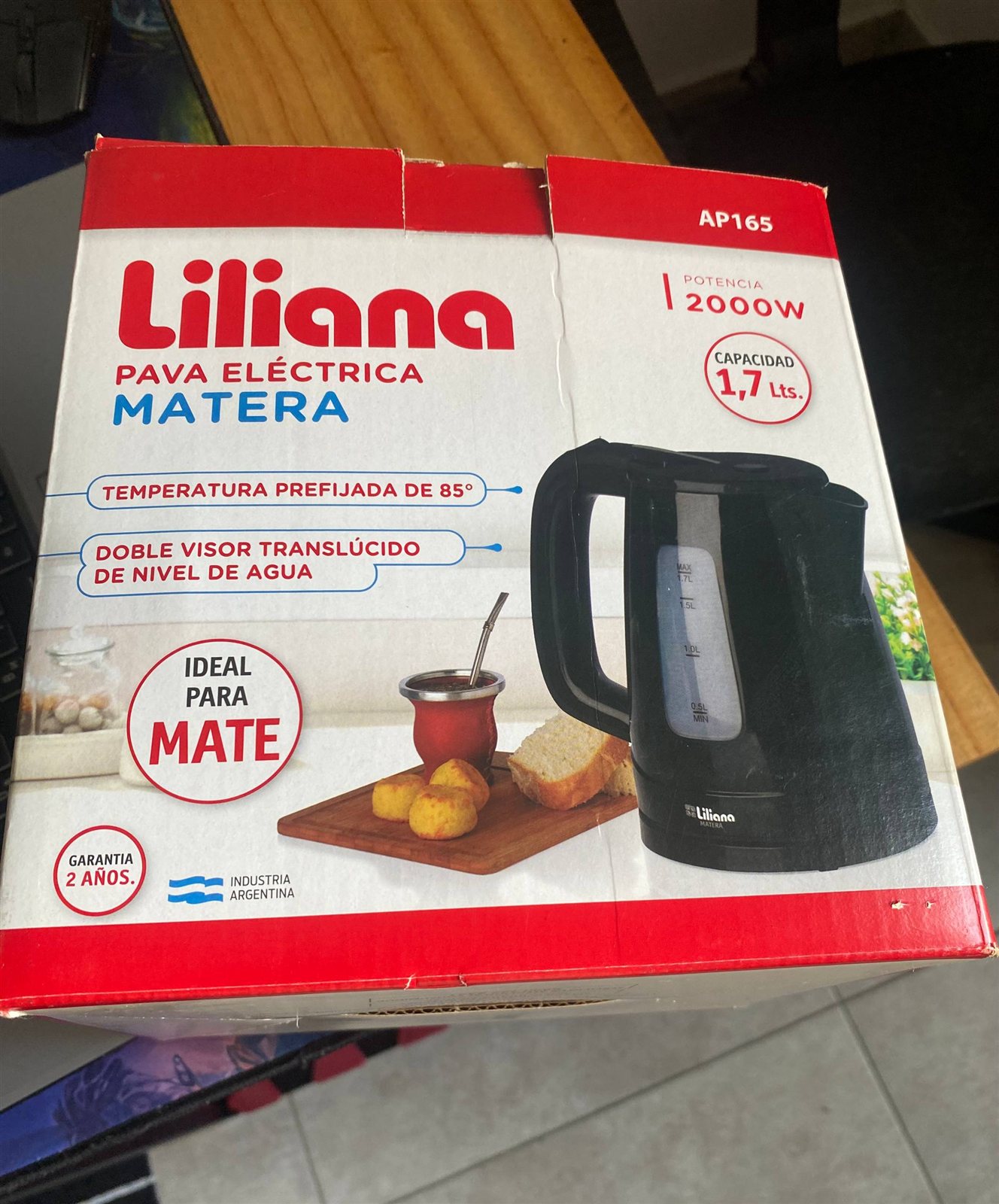 Электрочайник Liliana Pava Electrica Matera AP165 (1.7 л)