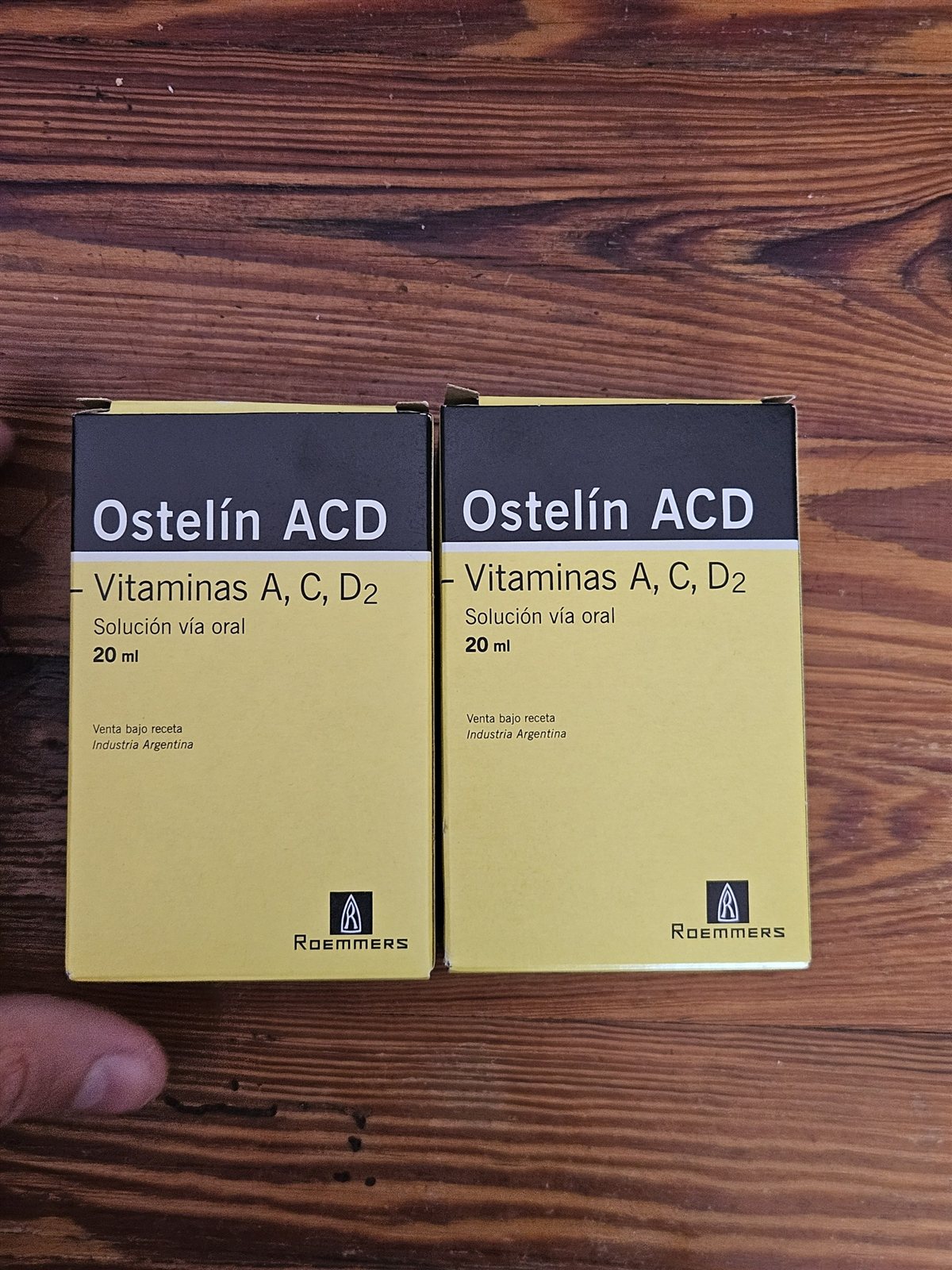 Витамины Ostelin ACD и Vitalix Hierro. Не вскрытые. Срок годности с запасом: Ost