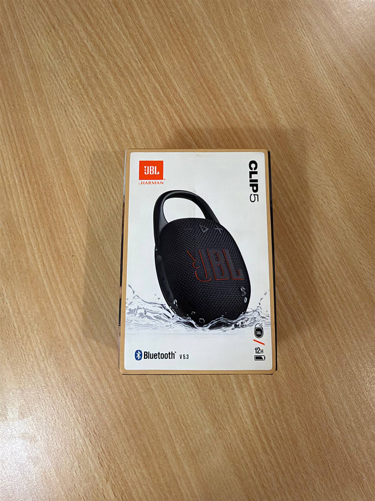 Абсолютно новая портативная колонка JBL Clip 5