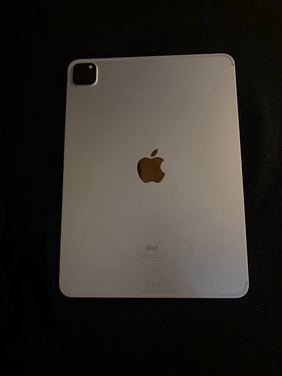 iPad Pro 11 (2021) M1 128GB Wi-Fi + Cellular (A2301)