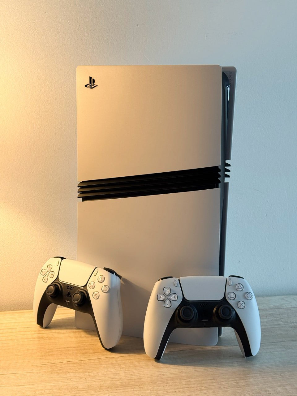 PS5 Pro 2 TB + два геймпада