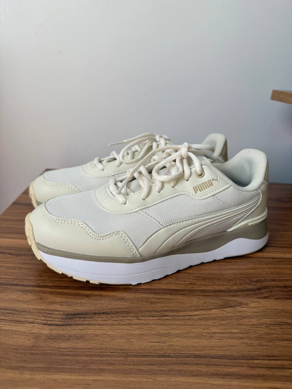 Кроссовки Puma, размер 37