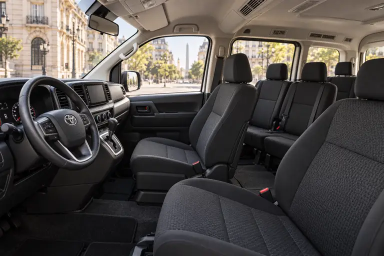Toyota Hiace 2.8 Wagon AT6 2023 — белый, фото 4
