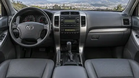 Toyota Land Cruiser Prado 3.0 AT