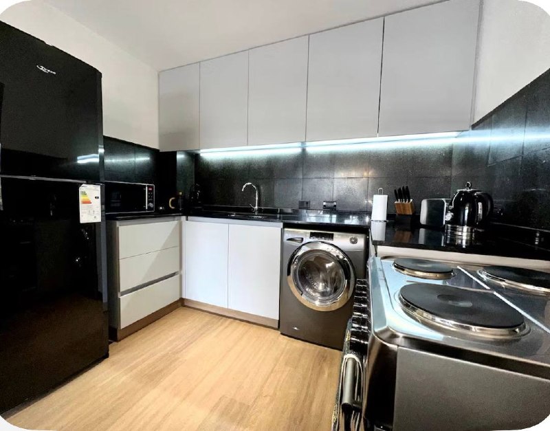 Сдам | двухкомнатная квартира со стиральной машиной в новом доме | 1400 usd | от